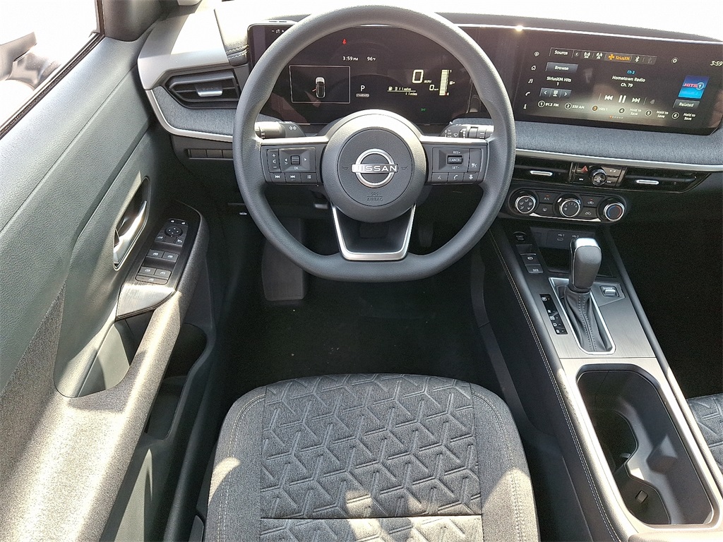 2025 Nissan Kicks SV - Photo 7
