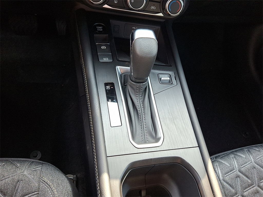 2025 Nissan Kicks SV - Photo 10