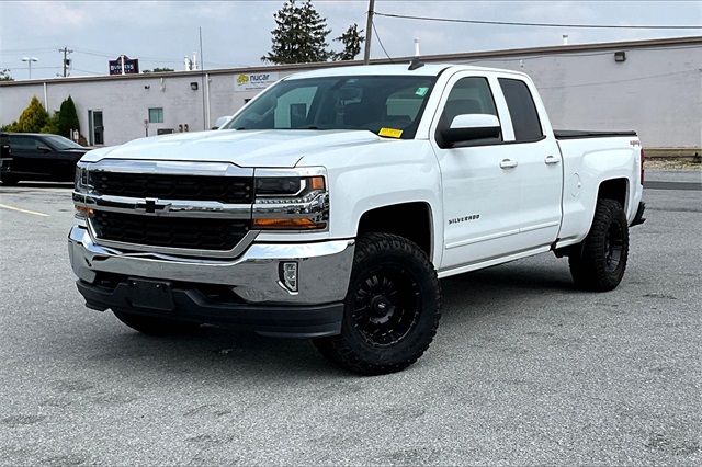 2016 Chevrolet Silverado 1500 LT - Photo 2
