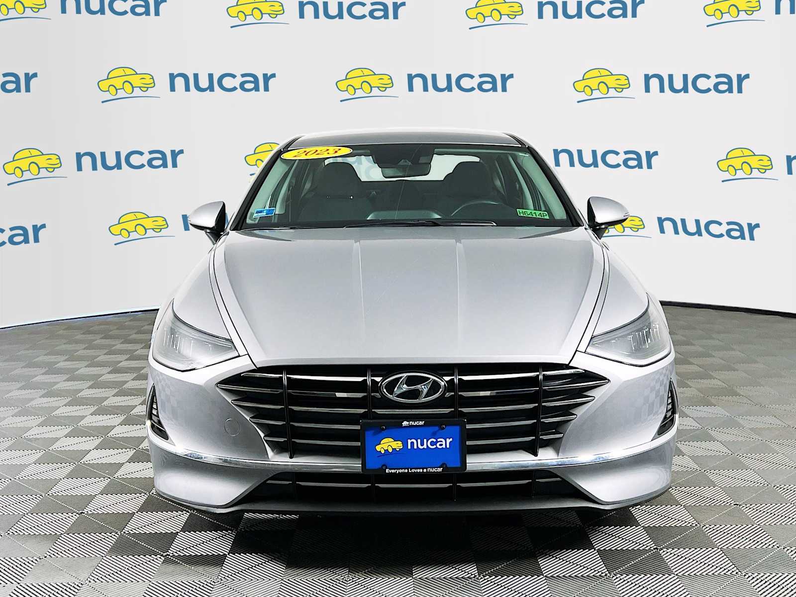 2023 Hyundai Sonata SE - Photo 2