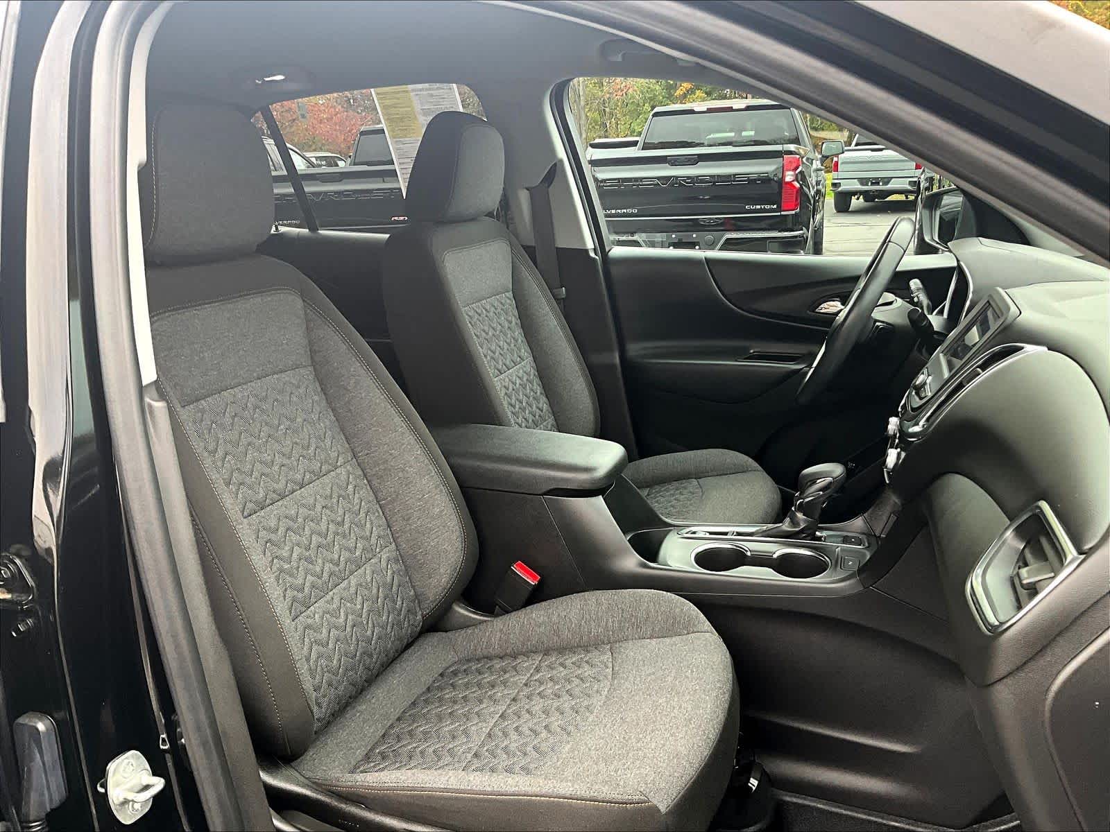 2022 Chevrolet Equinox LT - Photo 11