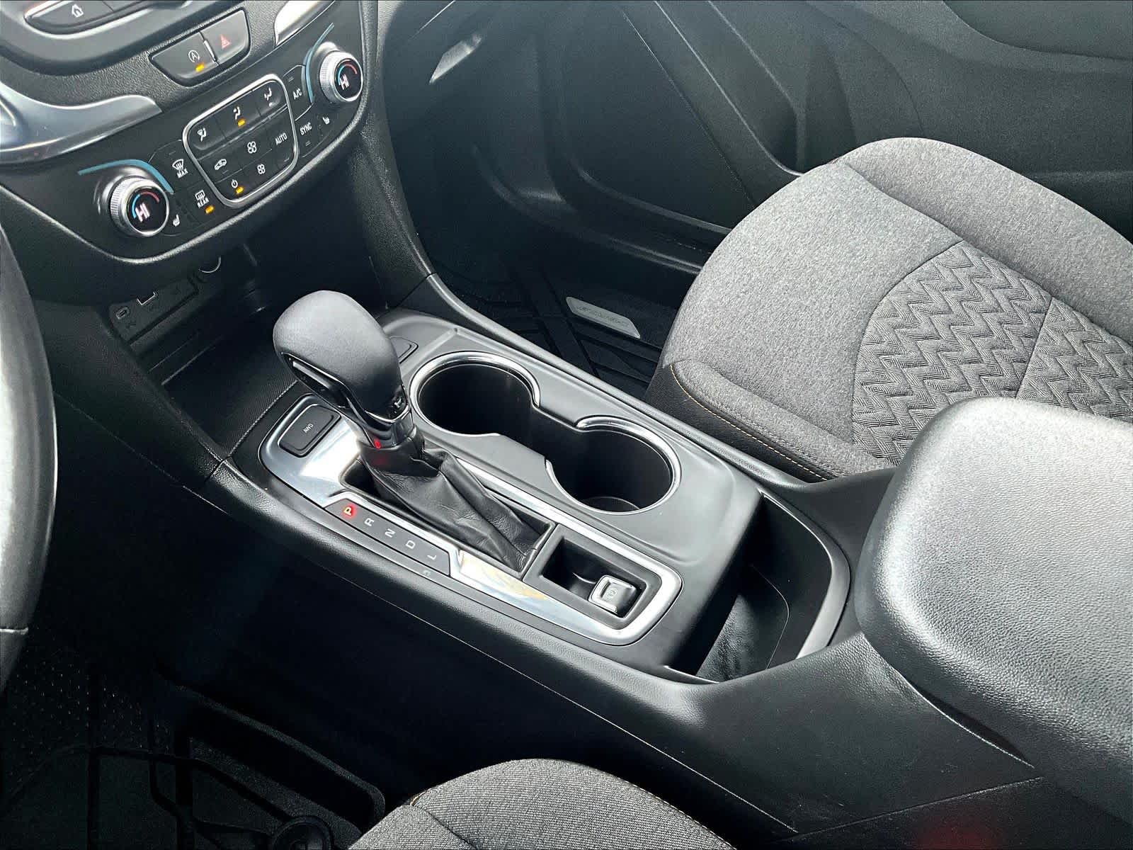 2022 Chevrolet Equinox LT - Photo 19