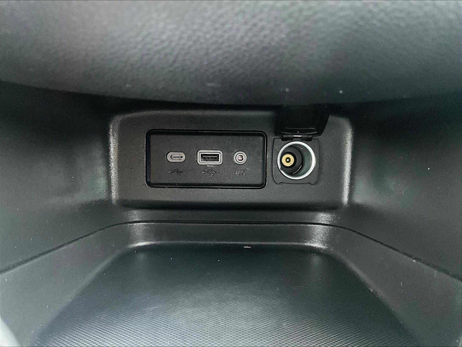 2022 Chevrolet Equinox LT - Photo 27