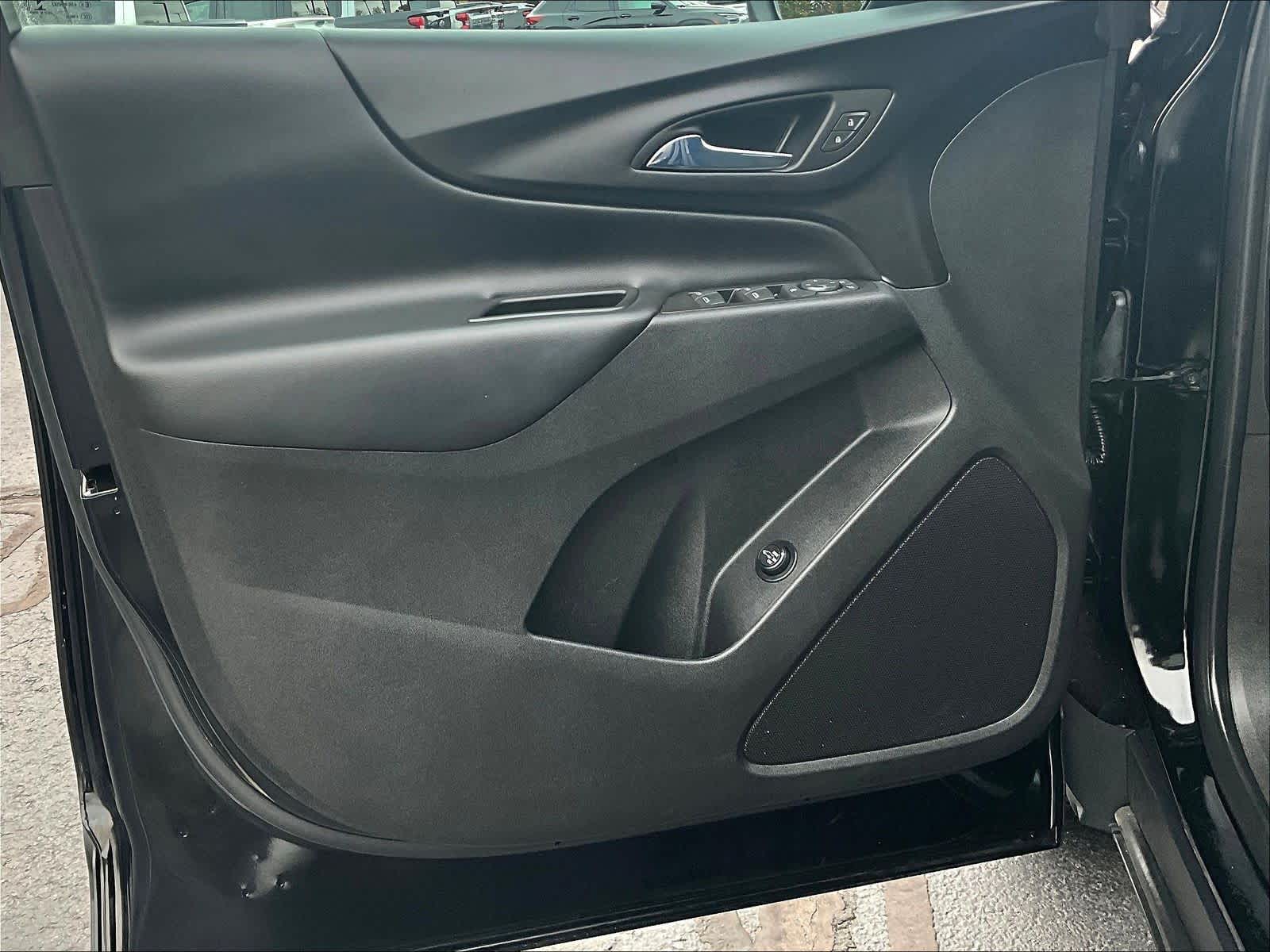 2022 Chevrolet Equinox LT - Photo 9