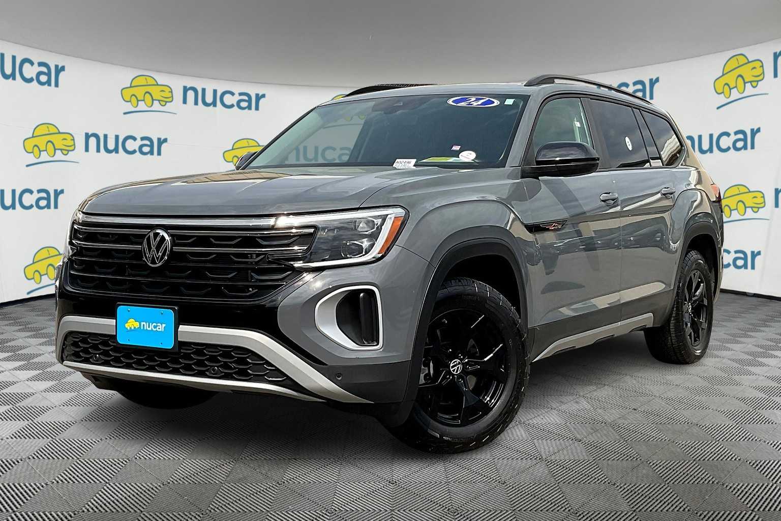 2024 Volkswagen Atlas 2.0T Peak Edition SE w/Technology - Photo 3