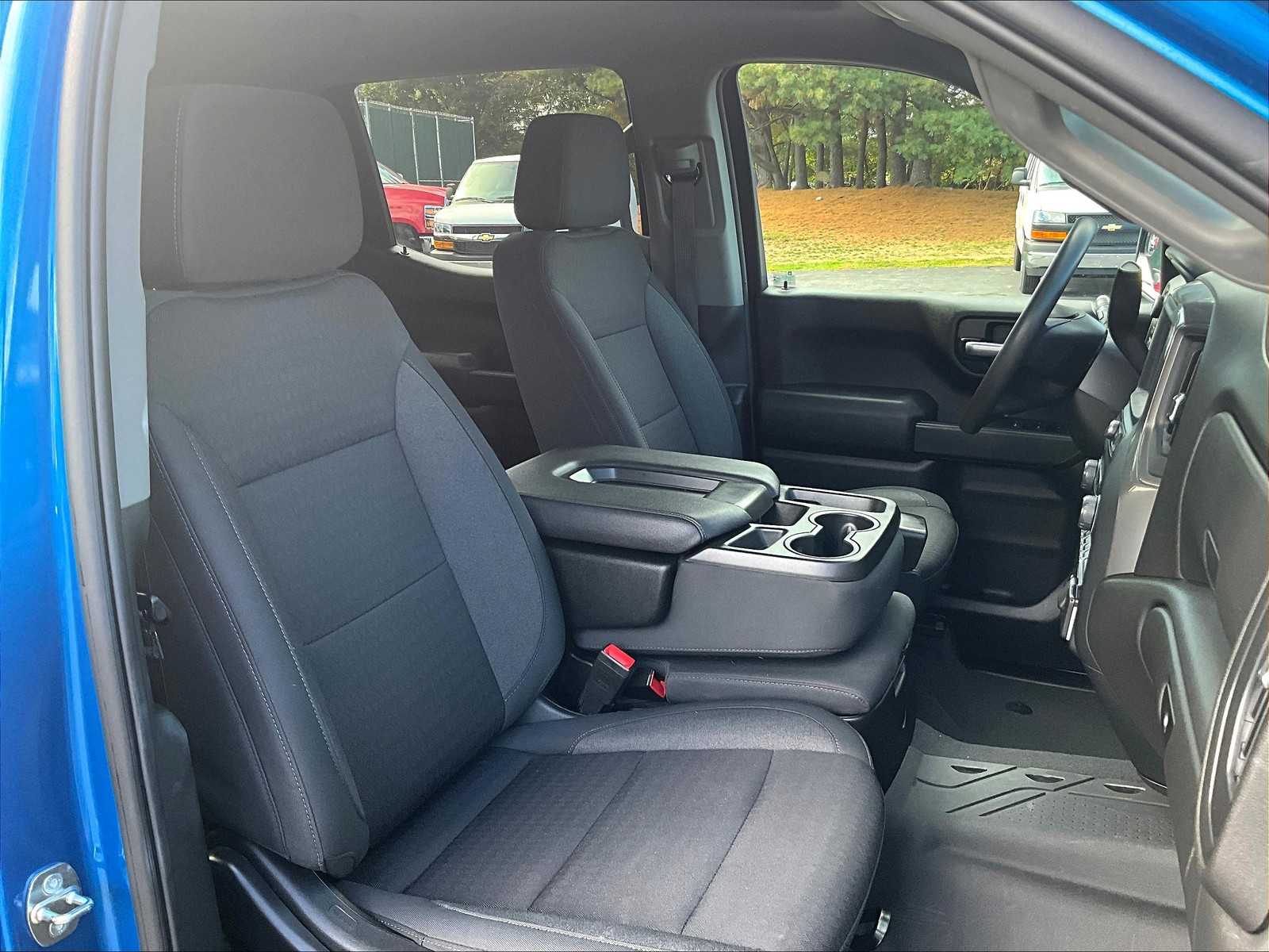 2022 Chevrolet Silverado 1500 Custom - Photo 11