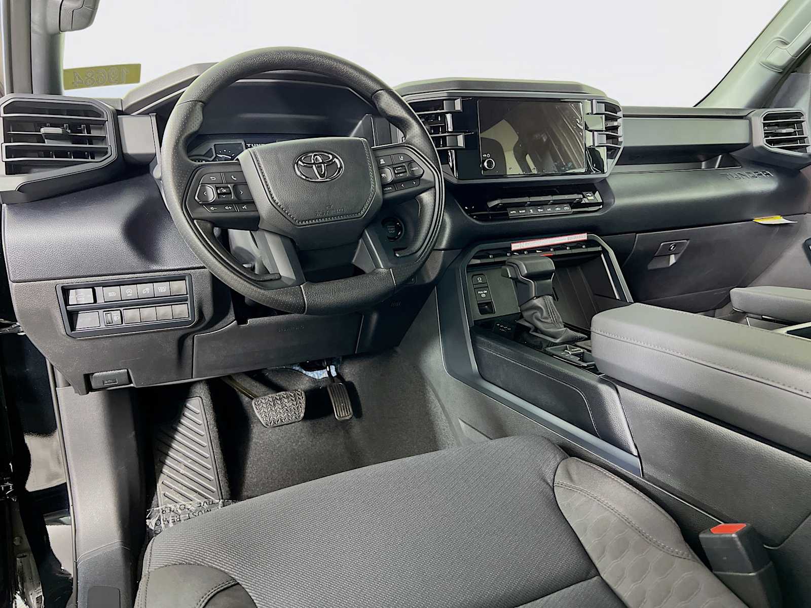 2025 Toyota Tundra SR - Photo 6