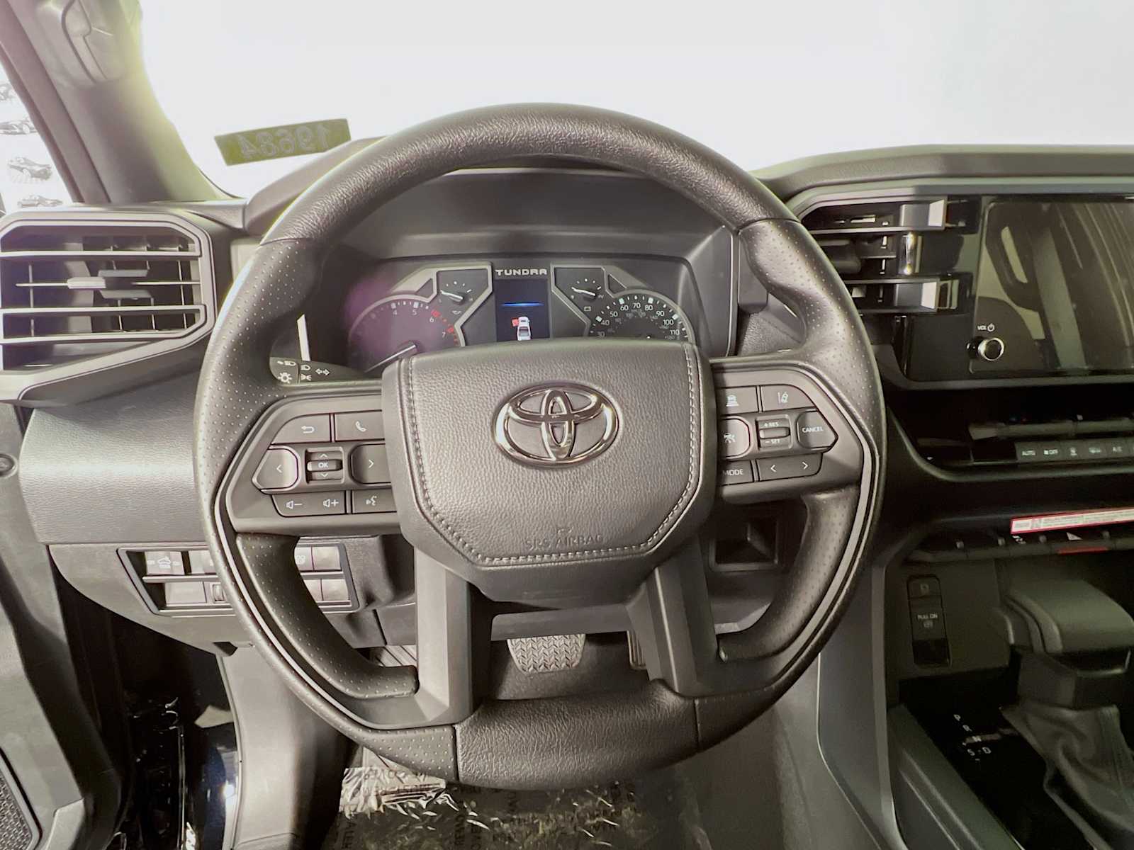 2025 Toyota Tundra SR - Photo 7