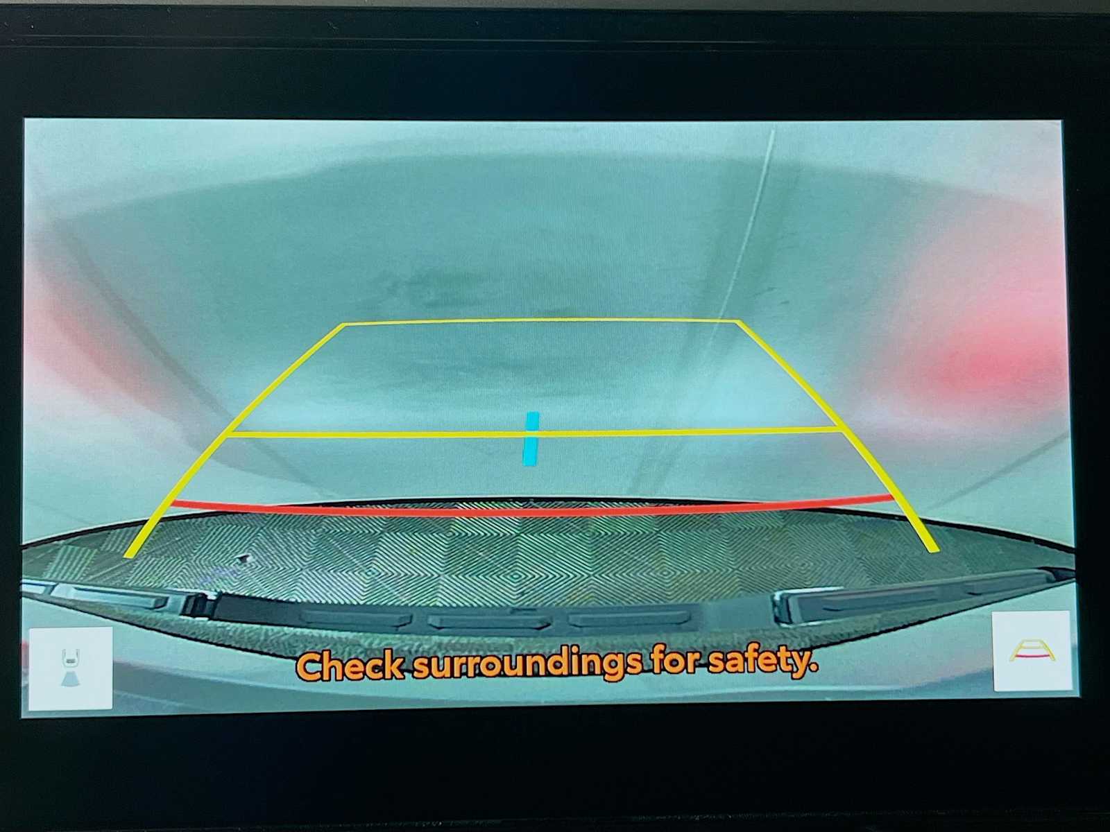 2025 Toyota Tundra SR - Photo 9