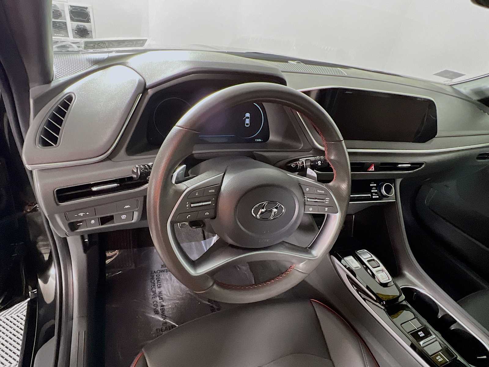 2022 Hyundai Sonata SEL Plus - Photo 11