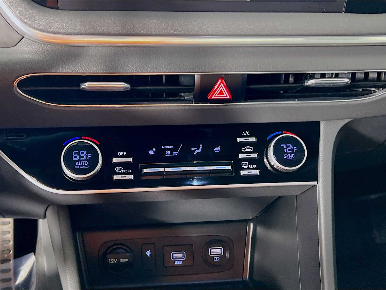 2022 Hyundai Sonata SEL Plus - Photo 16