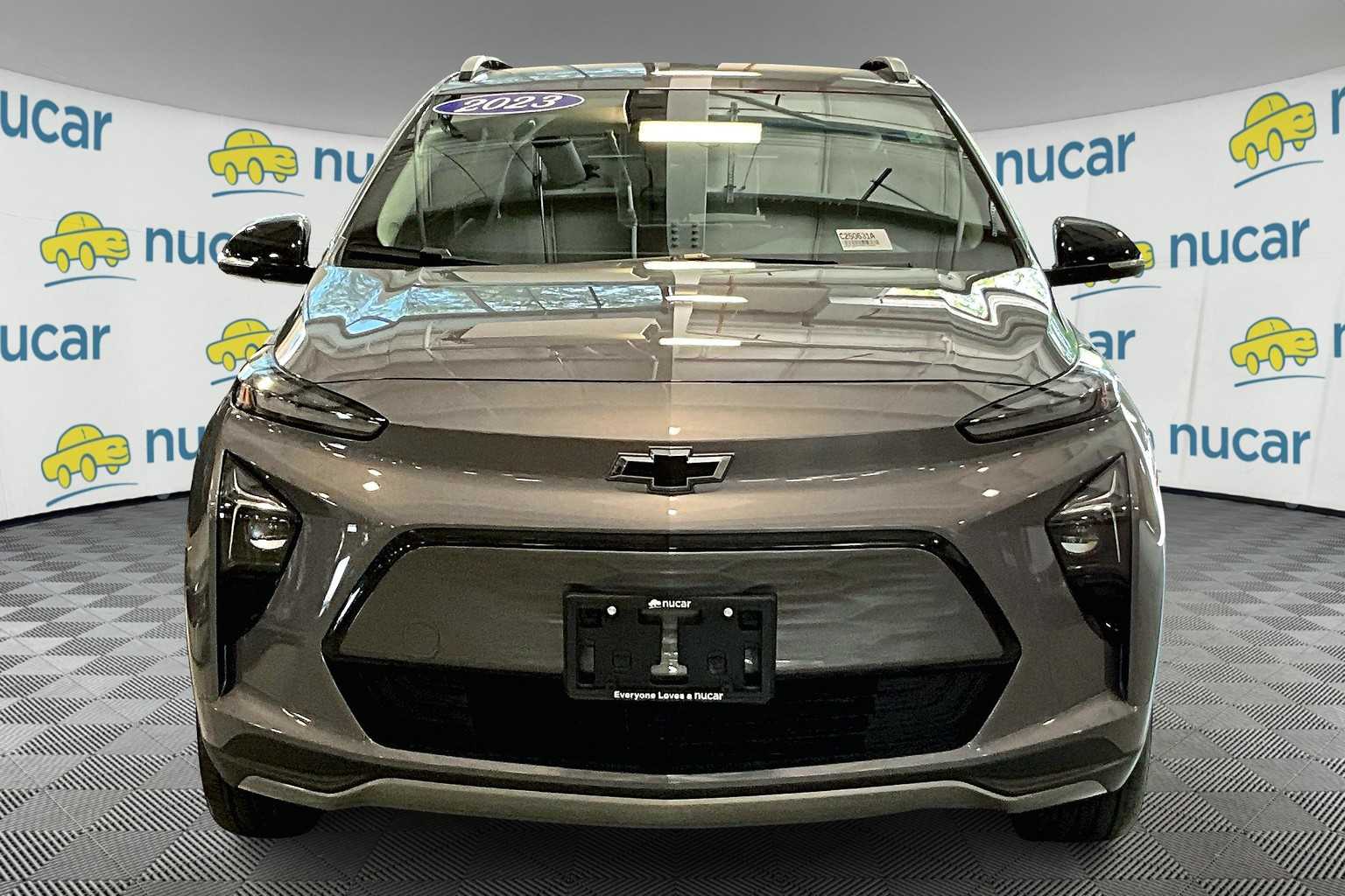 2023 Chevrolet Bolt EUV LT - Photo 2