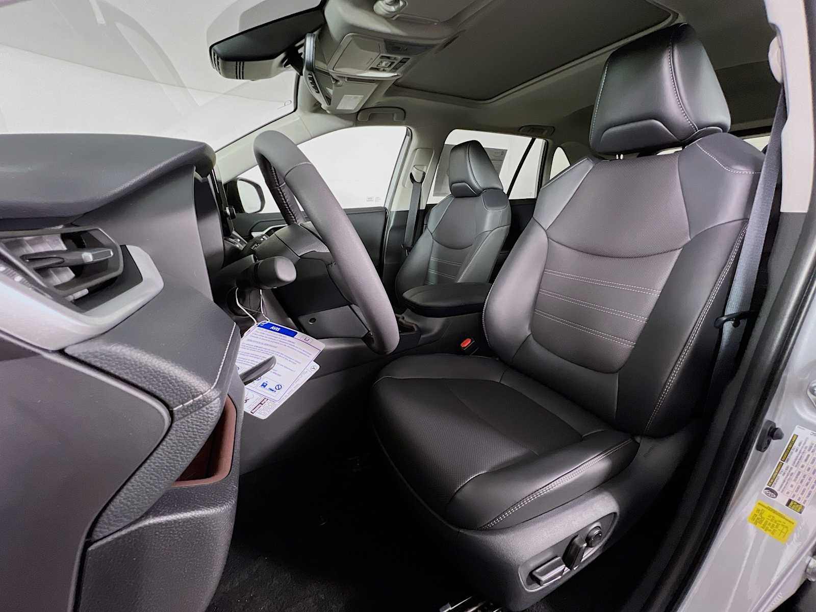 2025 Toyota RAV4 Limited - Photo 12