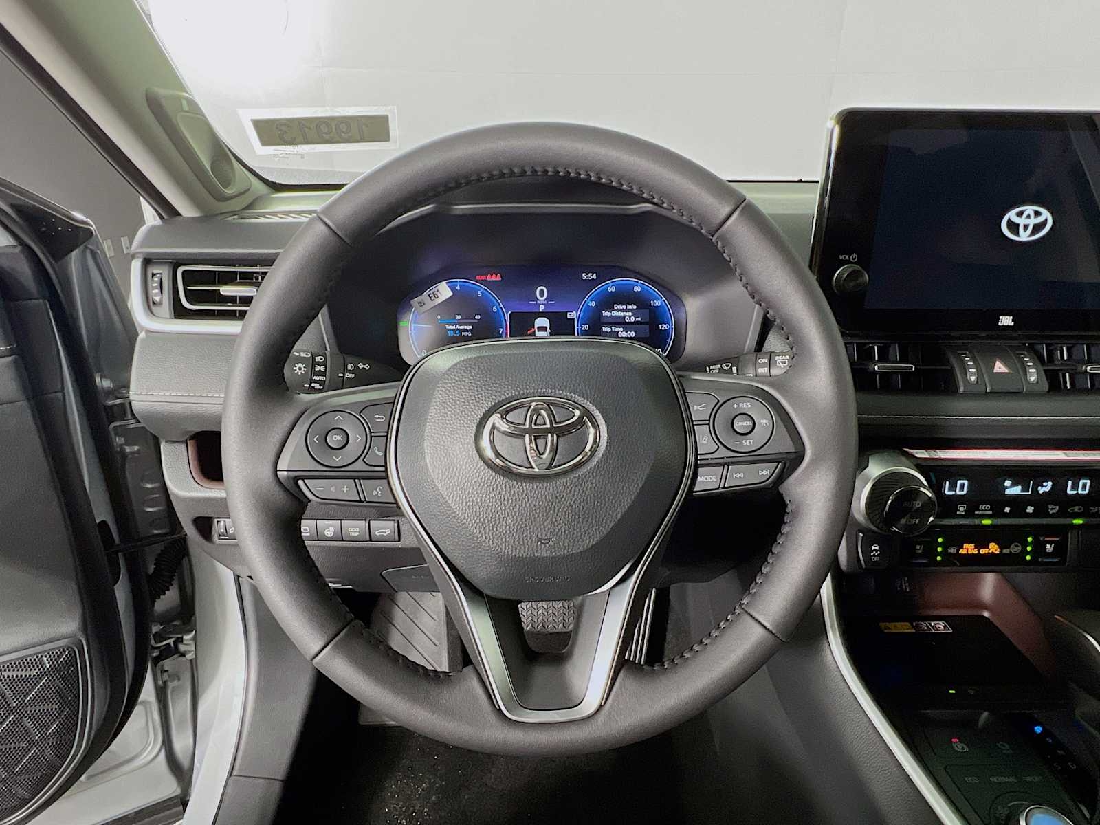 2025 Toyota RAV4 Limited - Photo 7
