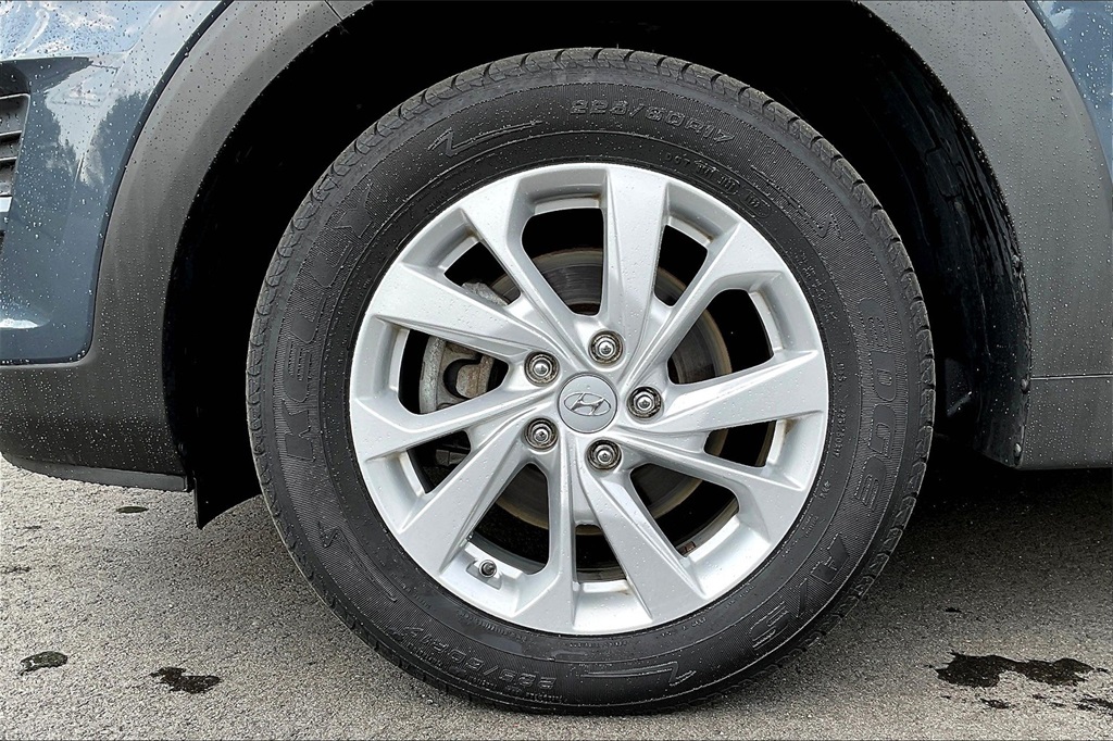2019 Hyundai Tucson SE - Photo 22