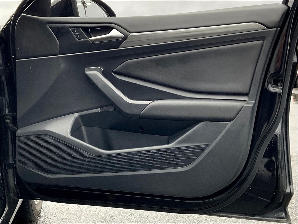 2021 Volkswagen Jetta SEL - Photo 11
