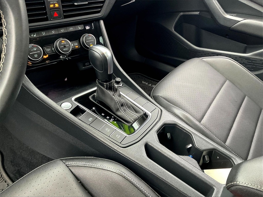 2021 Volkswagen Jetta SEL - Photo 19