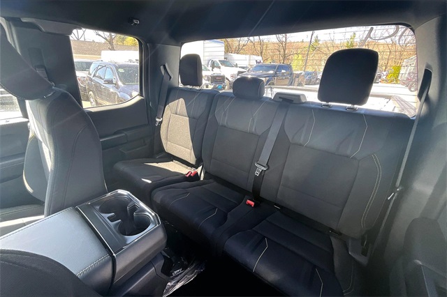 2025 Ford F-150 STX - Photo 11
