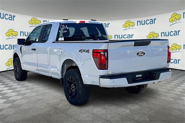 2025 Ford F-150 STX - Photo 4