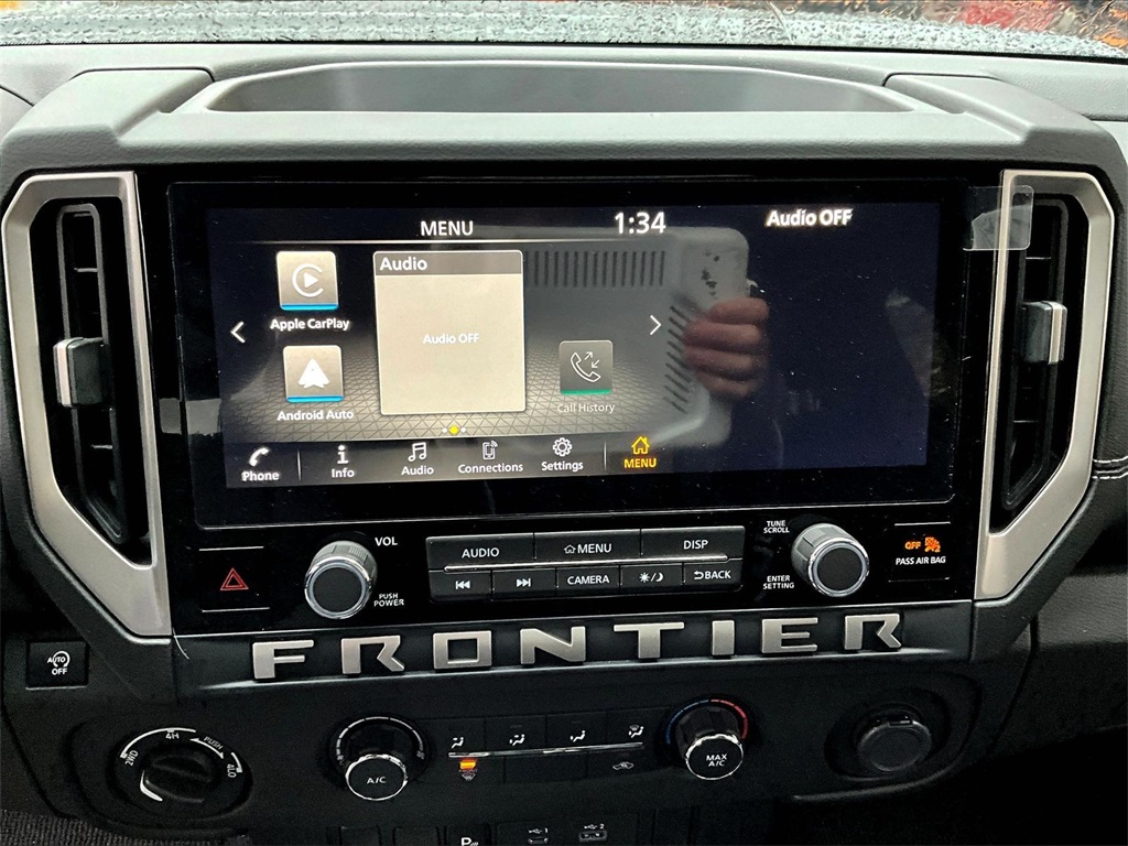 2025 Nissan Frontier SV - Photo 19