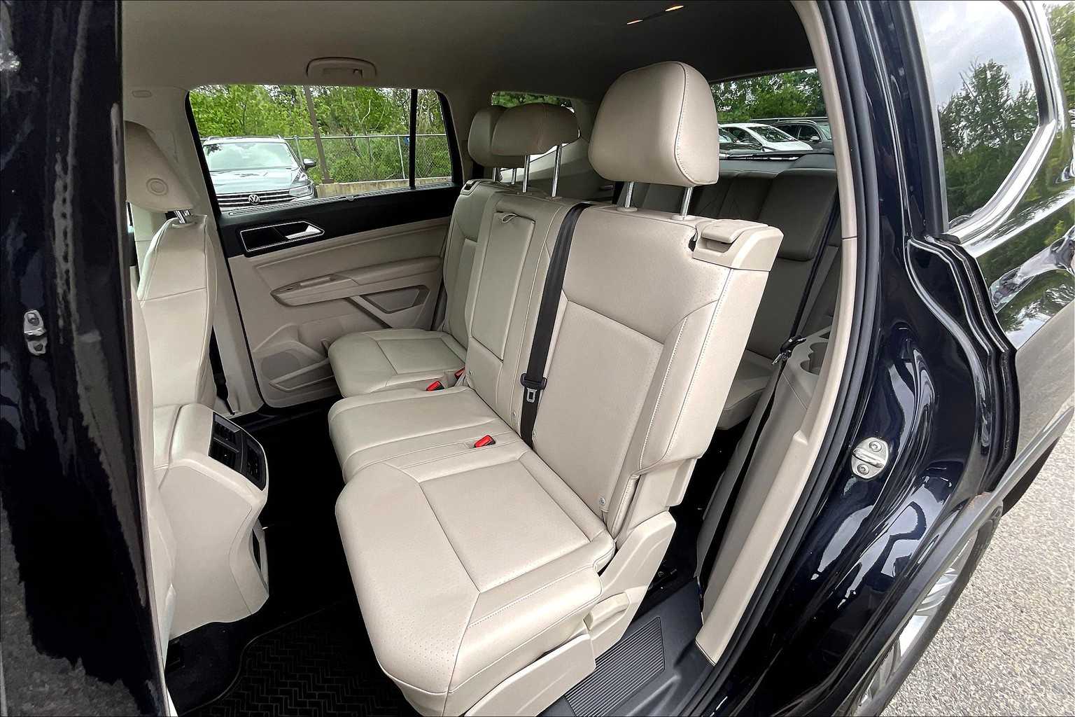 2018 Volkswagen Atlas 3.6L V6 SE w/Technology - Photo 15