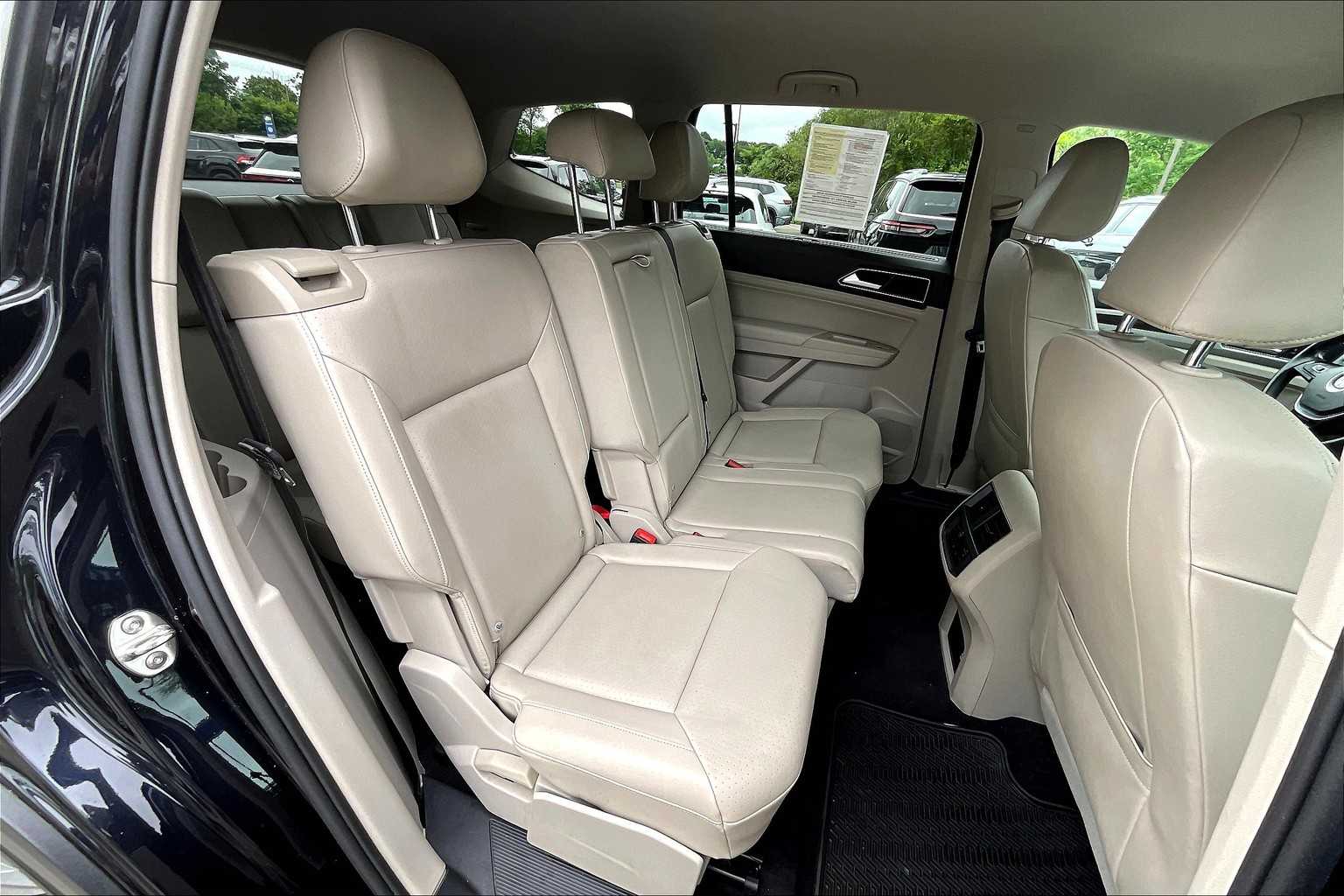 2018 Volkswagen Atlas 3.6L V6 SE w/Technology - Photo 16