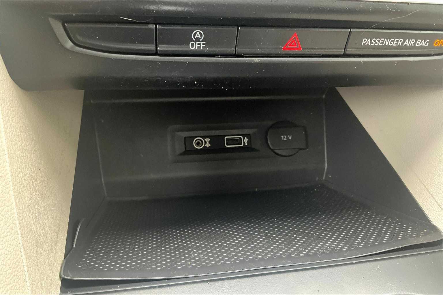 2018 Volkswagen Atlas 3.6L V6 SE w/Technology - Photo 26