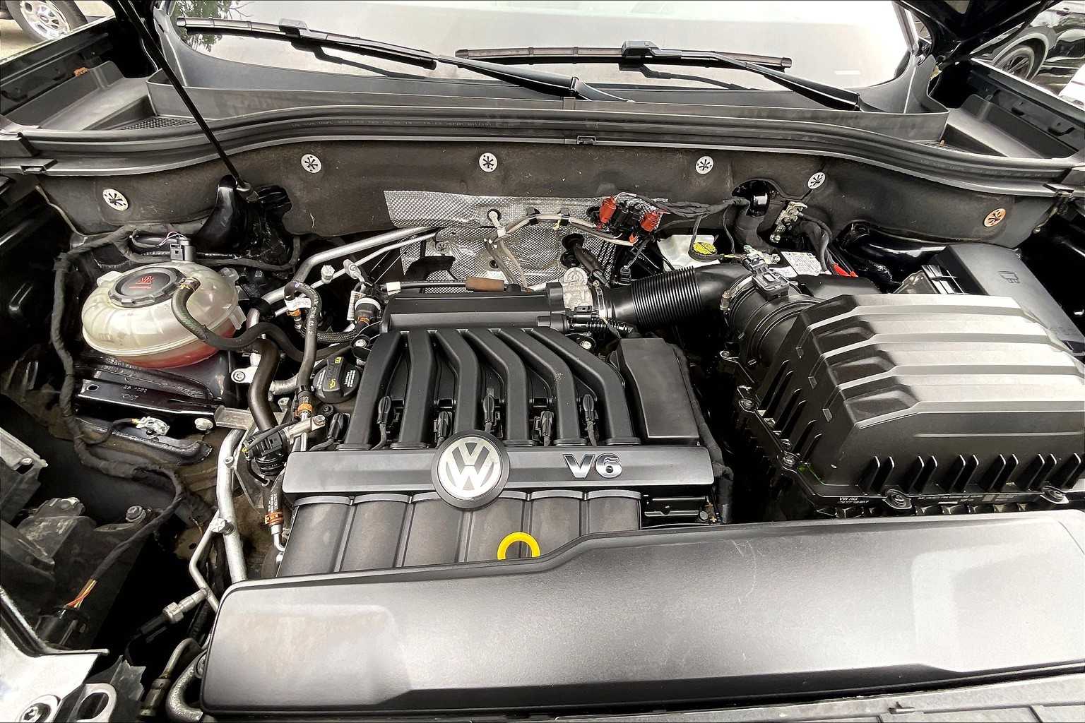 2018 Volkswagen Atlas 3.6L V6 SE w/Technology - Photo 29