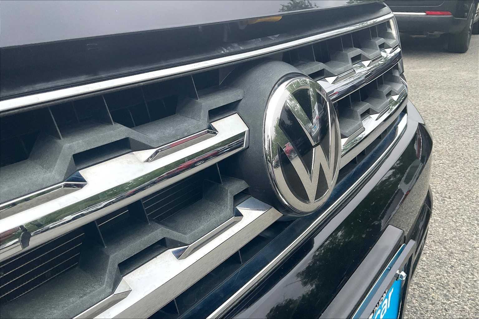 2018 Volkswagen Atlas 3.6L V6 SE w/Technology - Photo 31