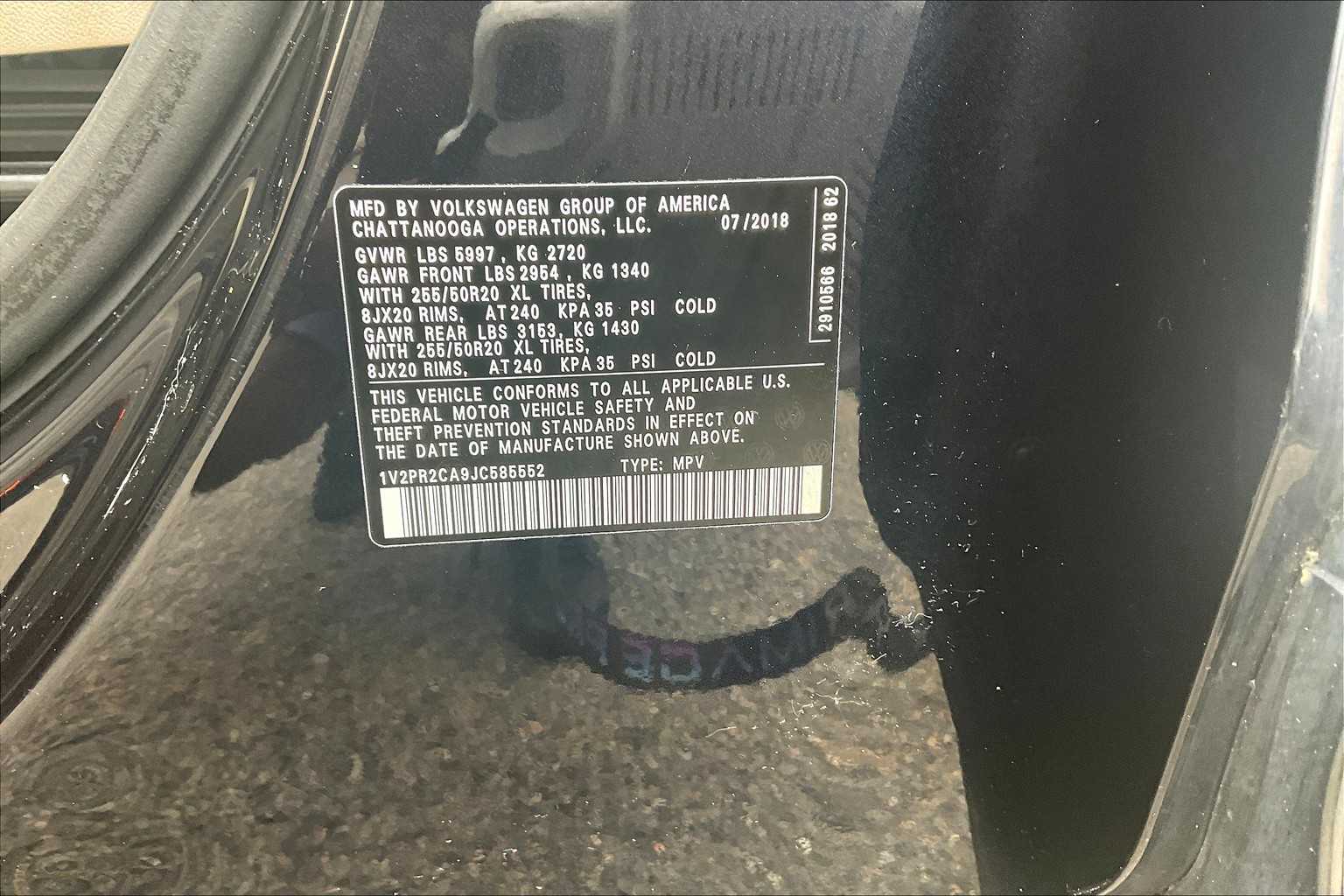 2018 Volkswagen Atlas 3.6L V6 SE w/Technology - Photo 35