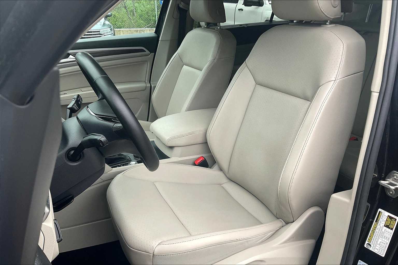 2018 Volkswagen Atlas 3.6L V6 SE w/Technology - Photo 10