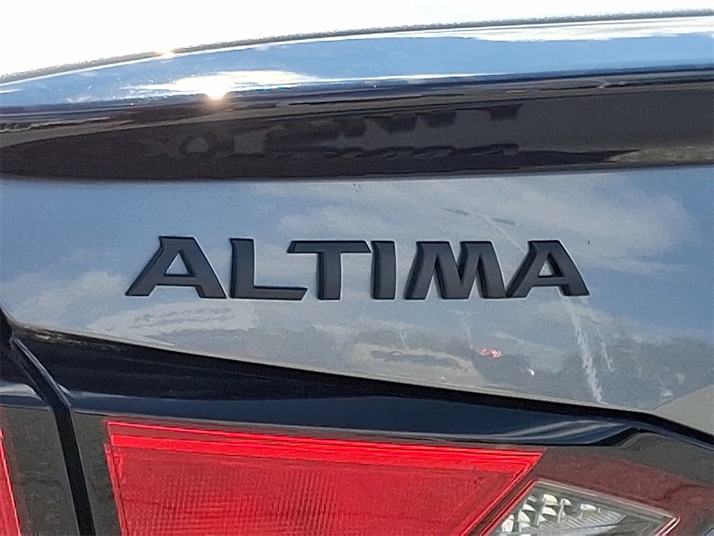 2022 Nissan Altima 2.5 SR - Photo 30