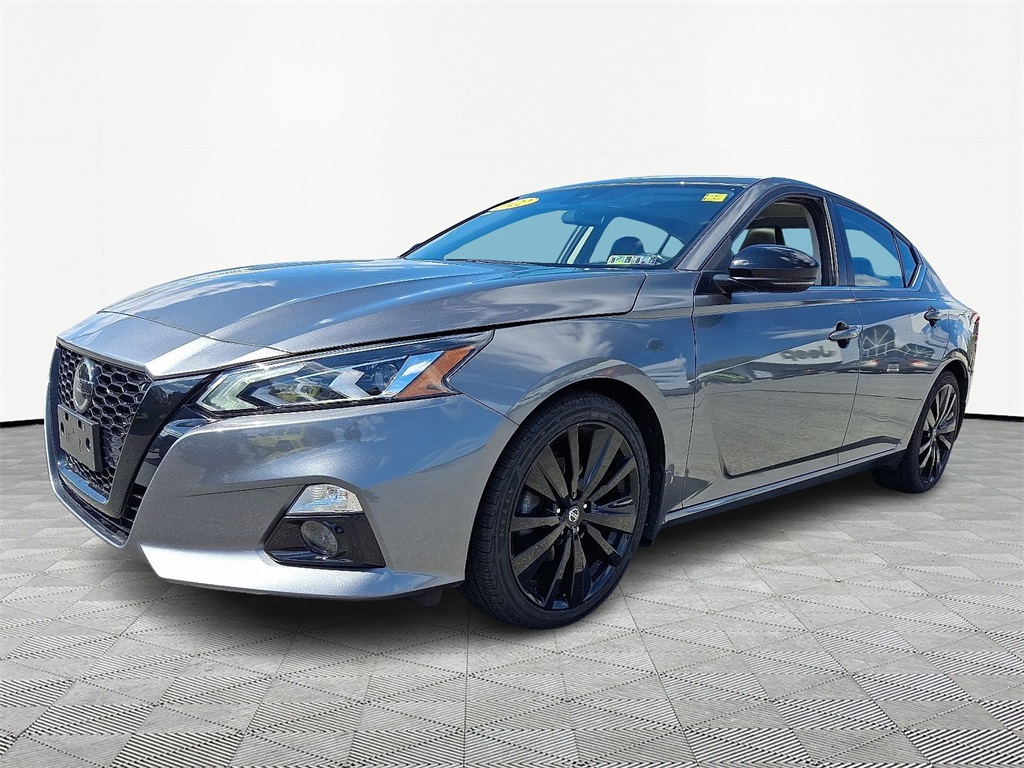 2022 Nissan Altima 2.5 SR - Photo 3