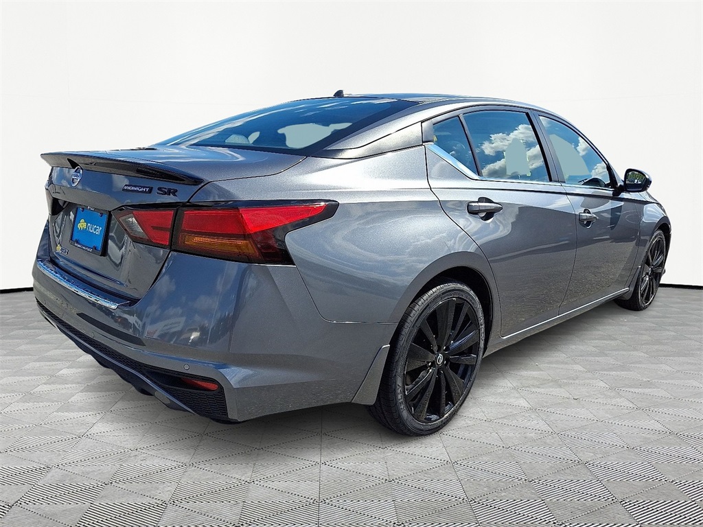 2022 Nissan Altima 2.5 SR - Photo 7