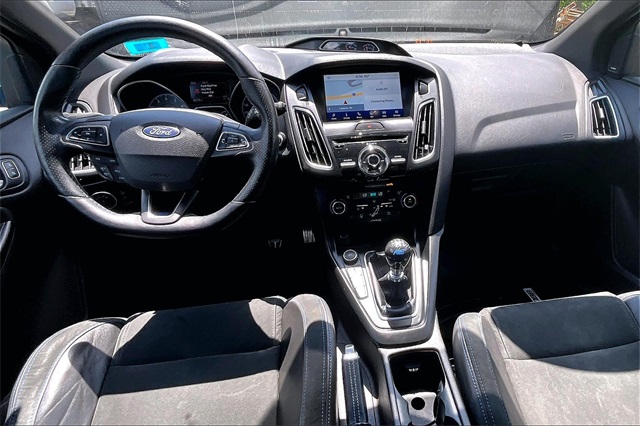 2017 Ford Focus RS - Photo 15
