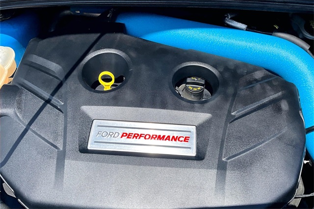 2017 Ford Focus RS - Photo 32