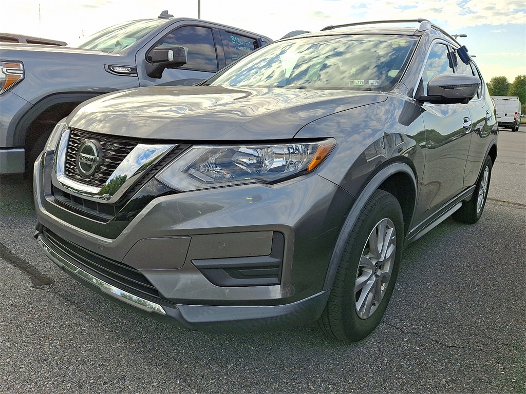 2018 Nissan Rogue SV - Photo 3