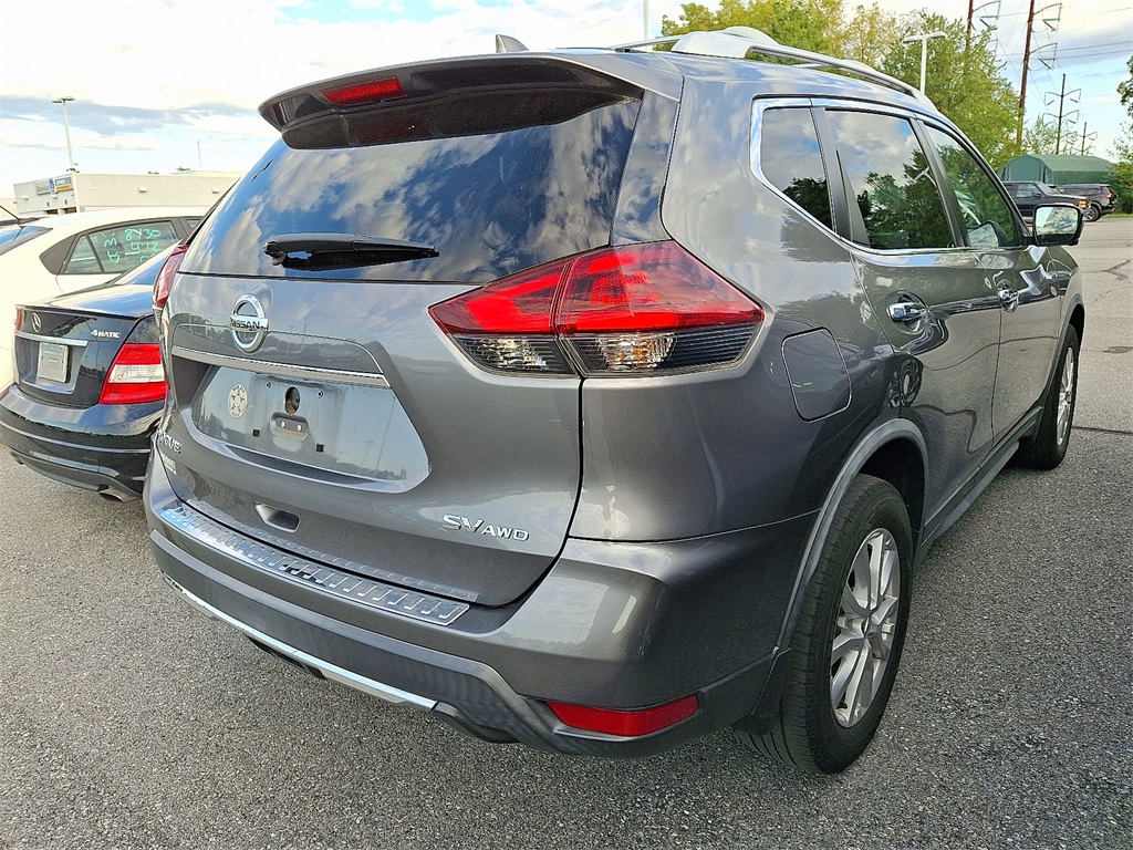 2018 Nissan Rogue SV - Photo 6