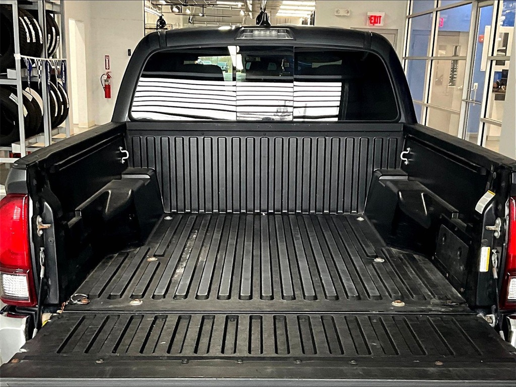 2021 Toyota Tacoma SR5 - Photo 30