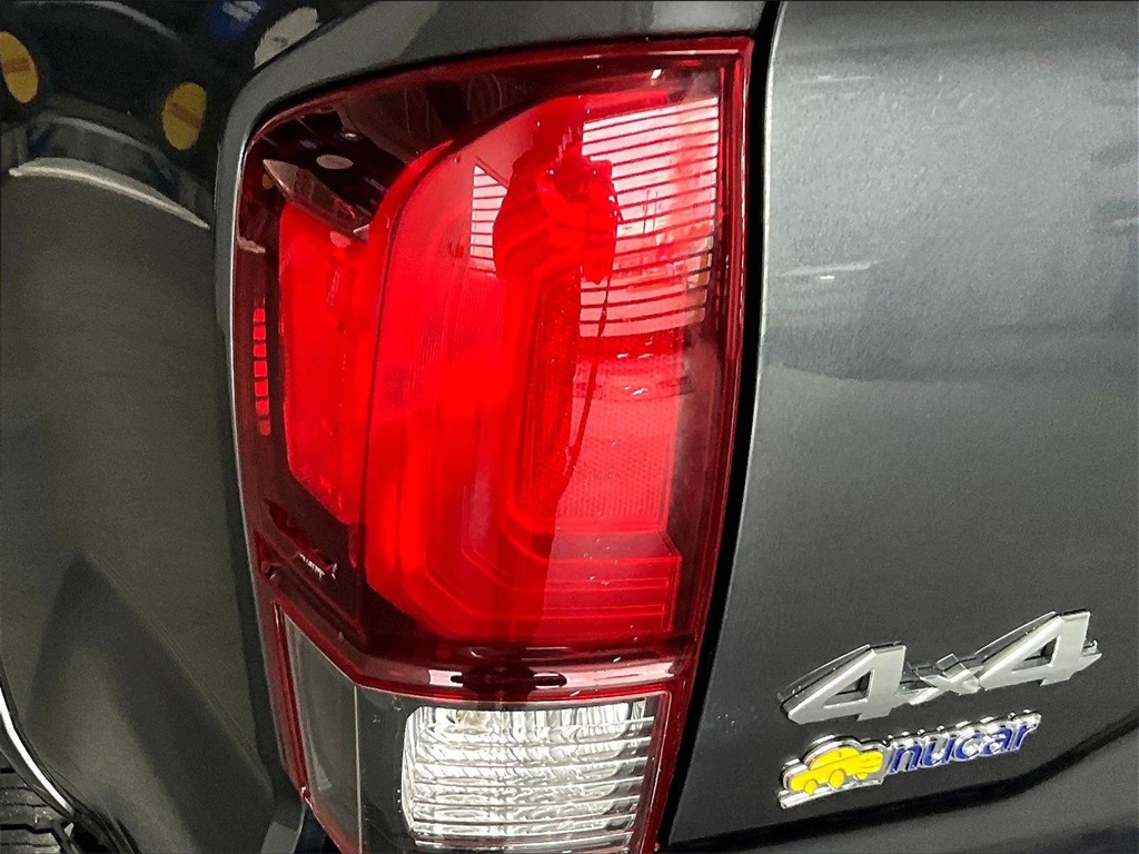 2021 Toyota Tacoma SR5 - Photo 33