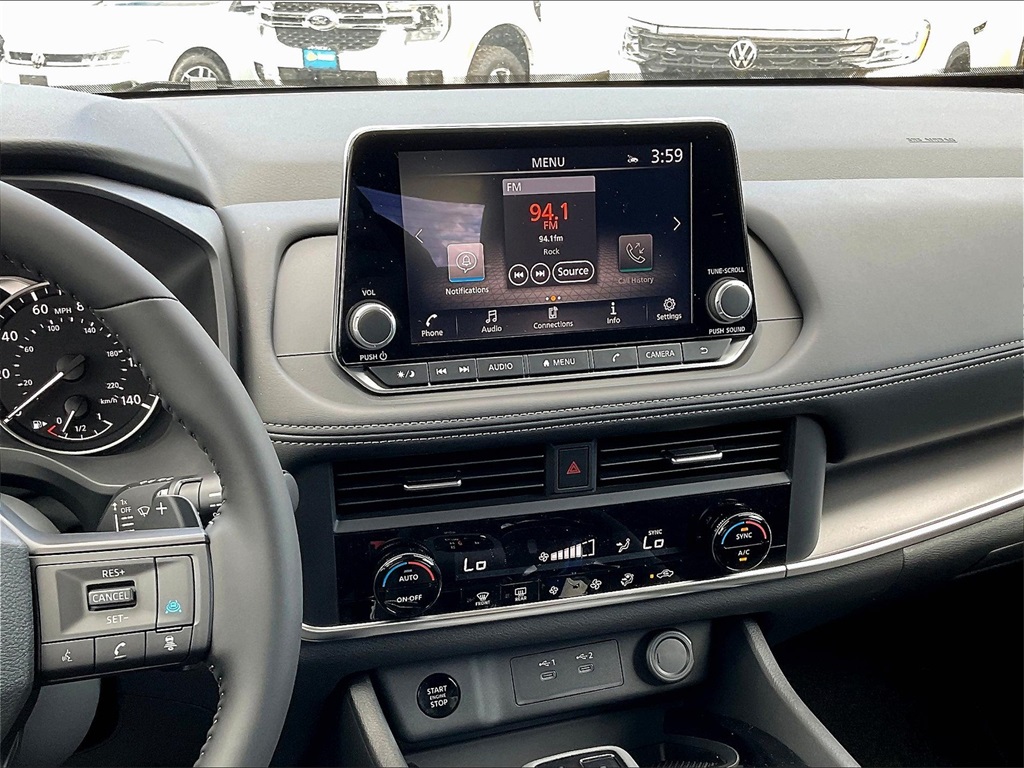 2026 Nissan Rogue SV - Photo 13