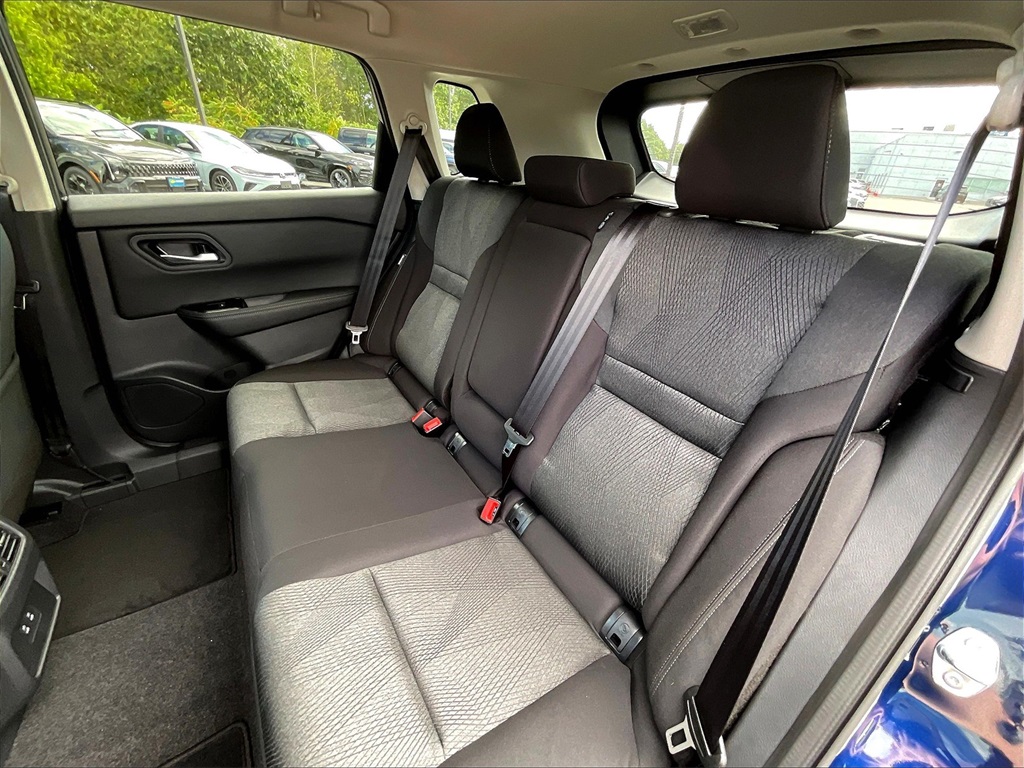 2026 Nissan Rogue SV - Photo 15