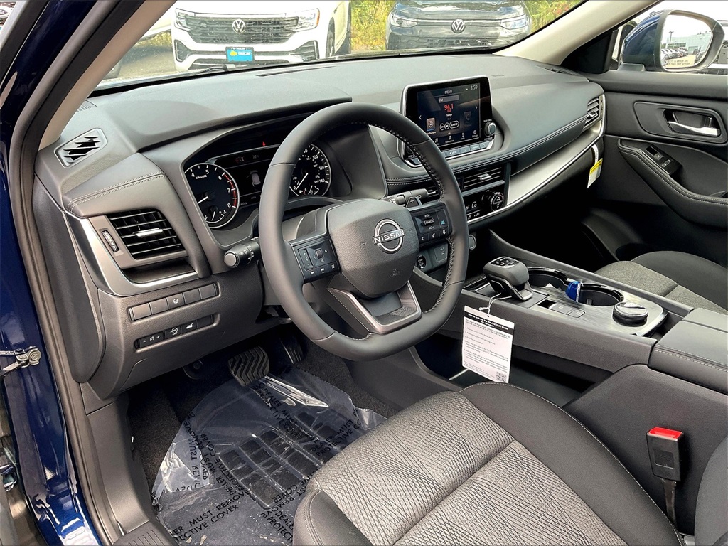 2026 Nissan Rogue SV - Photo 9