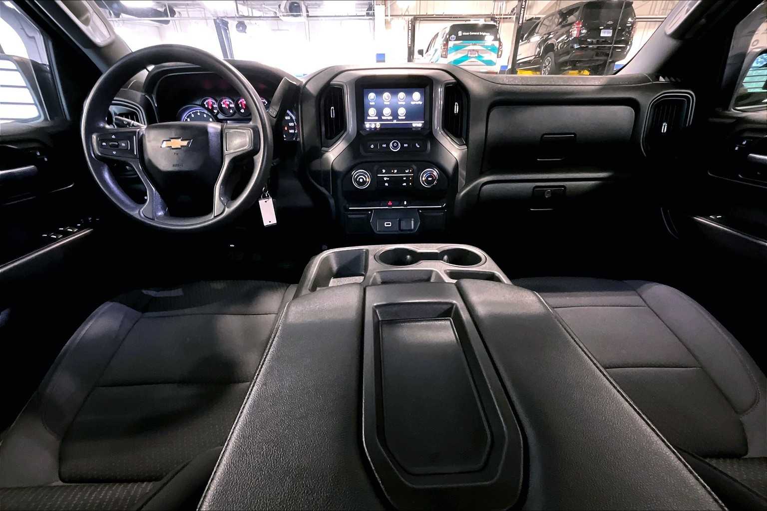 2020 Chevrolet Silverado 1500 Custom - Photo 21