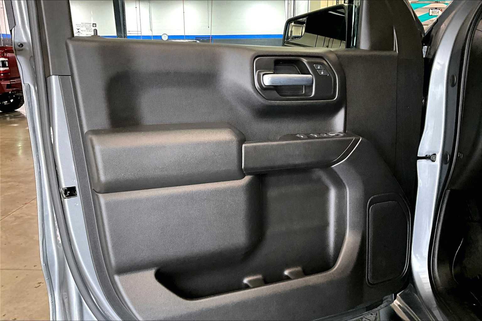 2020 Chevrolet Silverado 1500 Custom - Photo 9