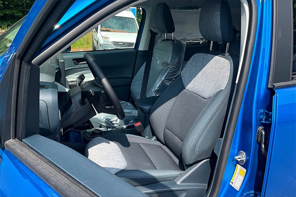 2025 Ford Maverick XLT - Photo 10