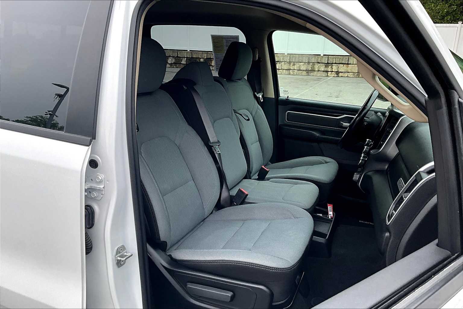 2020 Ram 1500 Big Horn - Photo 11