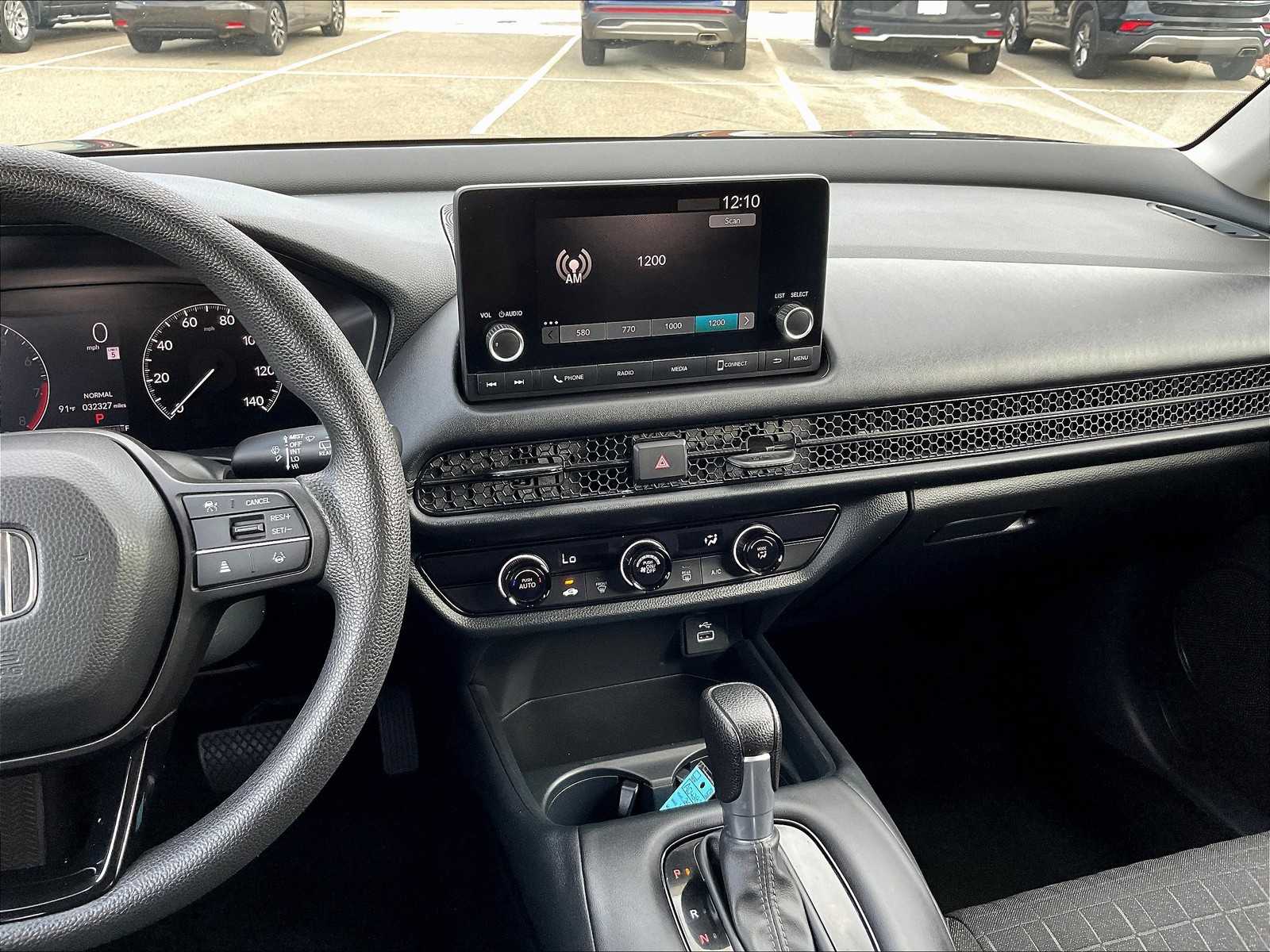 2023 Honda HR-V LX - Photo 18