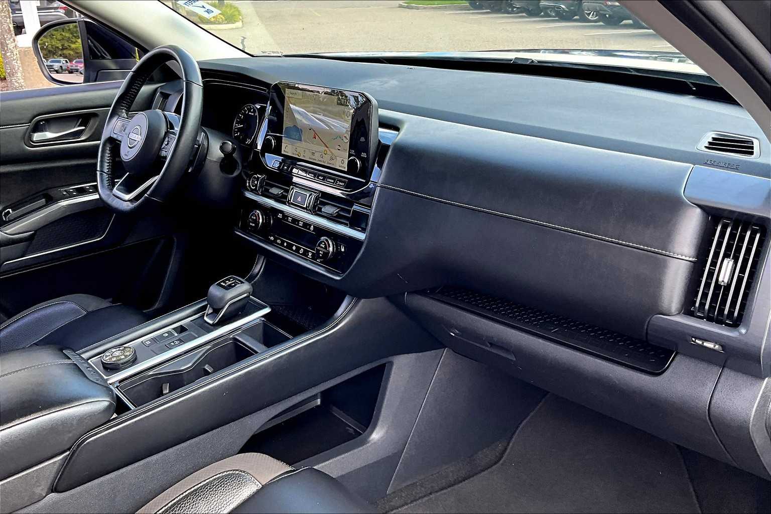 2022 Nissan Pathfinder SL - Photo 14