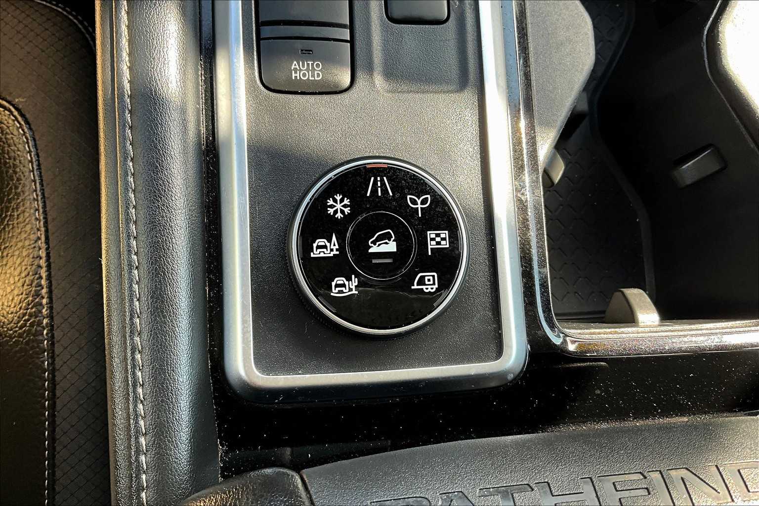 2022 Nissan Pathfinder SL - Photo 27